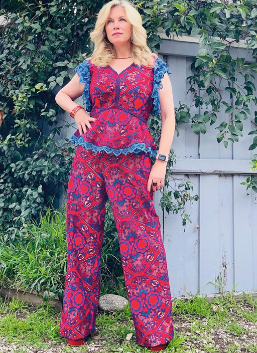 Know Me Sewing Pattern 2092 Top and Pants by Lynn Brannelly from Jaycotts Sewing Supplies