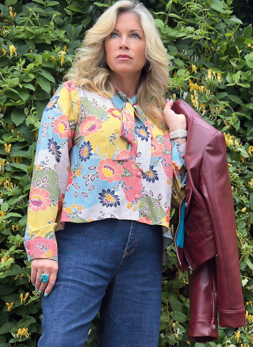 Know Me sewing pattern 2137 Blouse and Jacket by Lynn Brannelly from Jaycotts Sewing Supplies