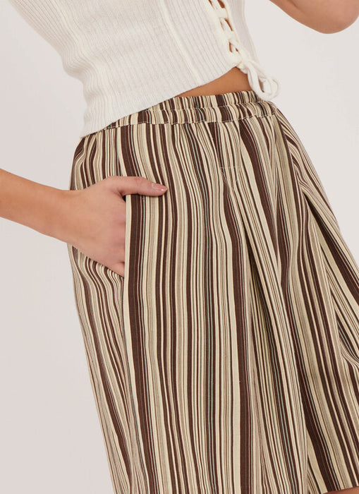 New Look Sewing Pattern 6826 Skirts, Trousers And Shorts from Jaycotts Sewing Supplies