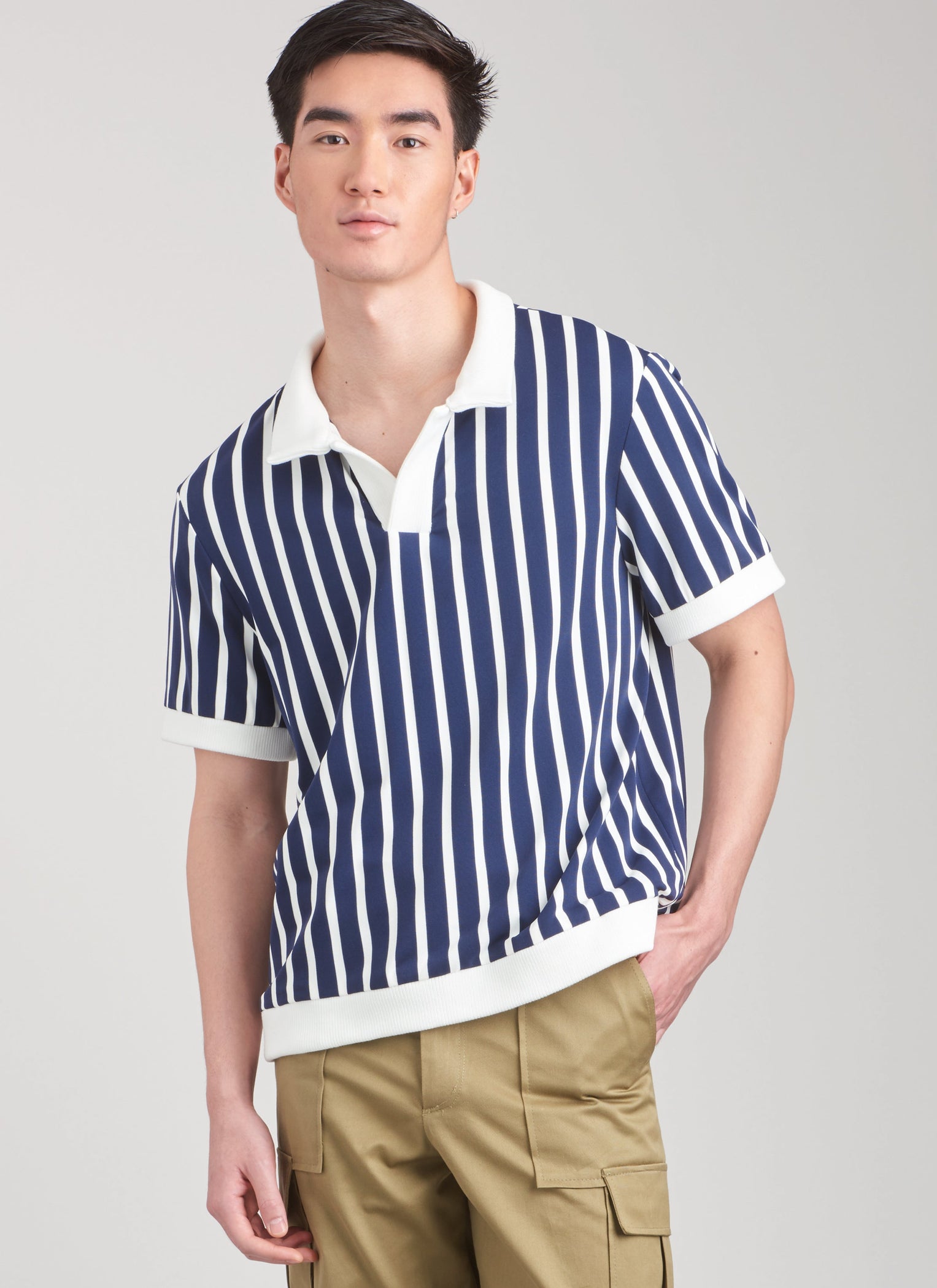 Simplicity 9718 Sewing pattern Men's Knit Top, Cargo Pants and Shorts ...