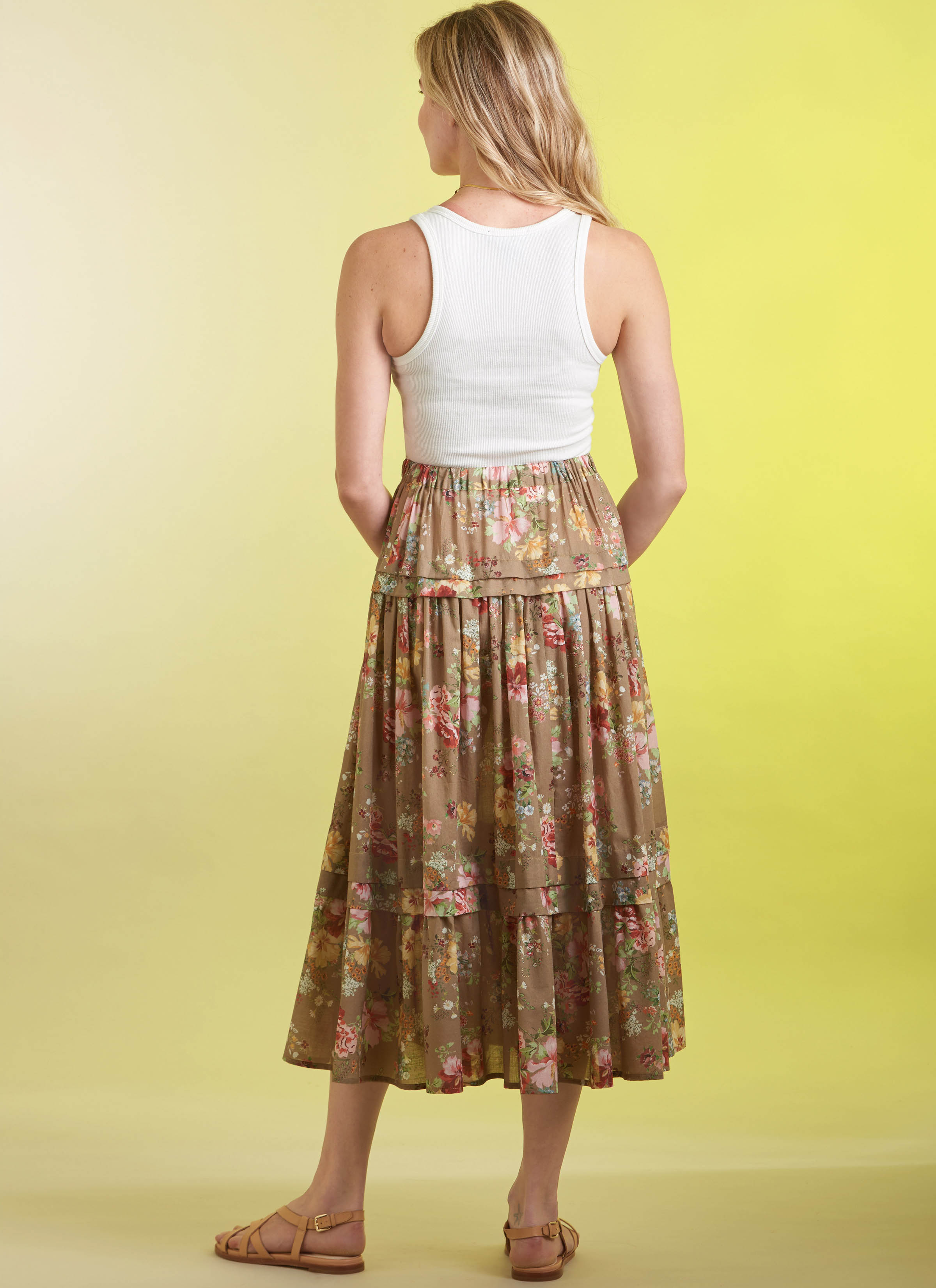 Simplicity 9750 sewing pattern Misses' Skirt in Three Lengths from Jaycotts Sewing Supplies