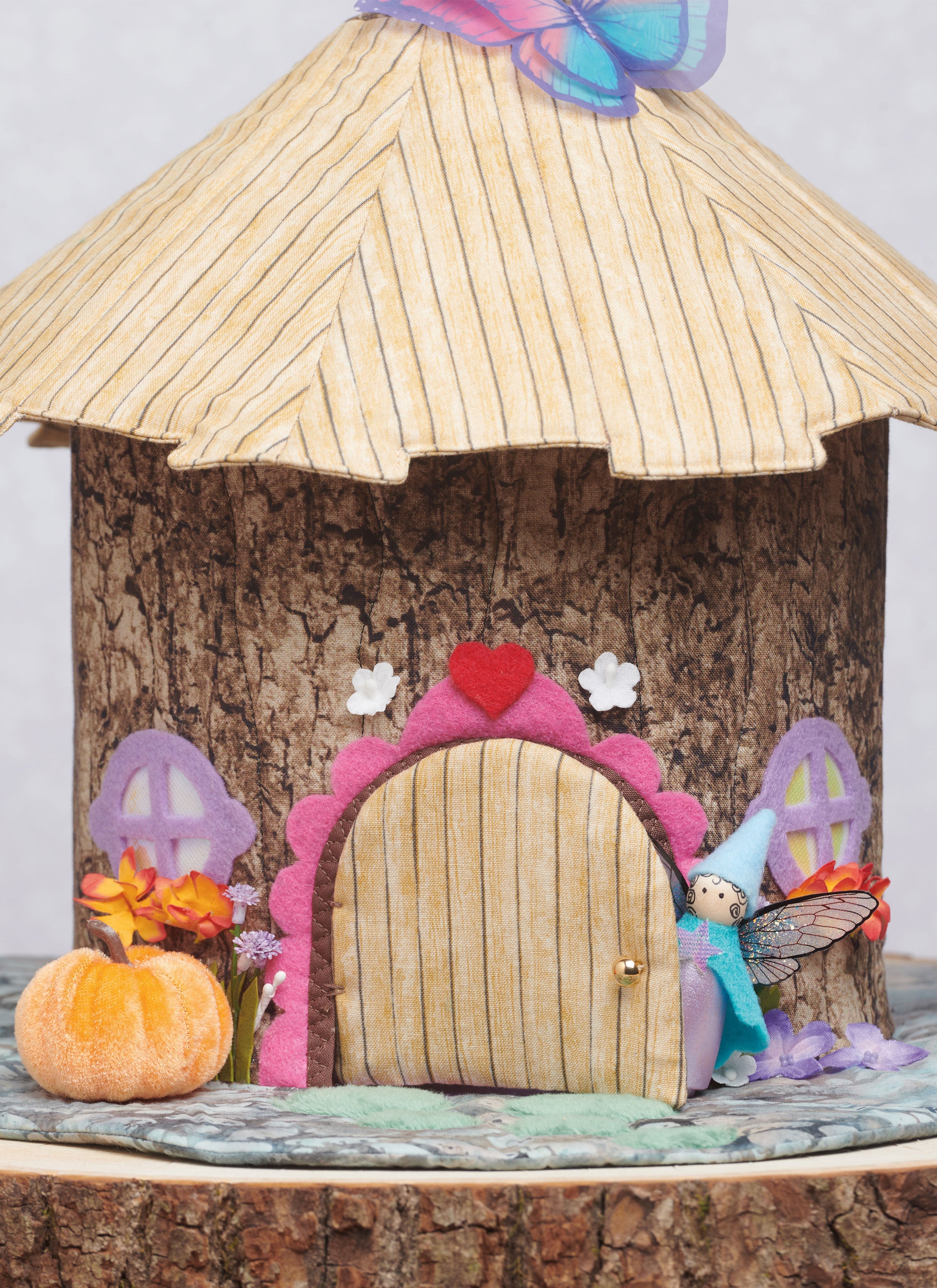Simplicity sewing pattern 9839 Fabric Critter Houses and Peg Doll Acce ...