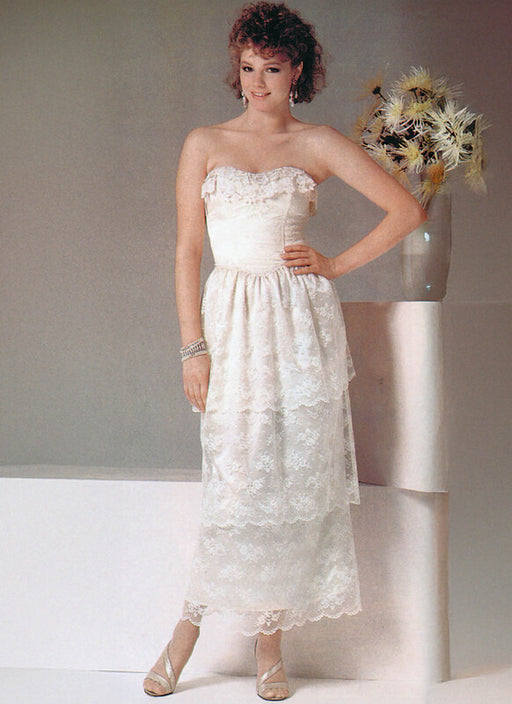 Simplicity Sewing Pattern 3246 Misses' and Miss Petite 1970's Dresses by Jessica McClintock from Jaycotts Sewing Supplies