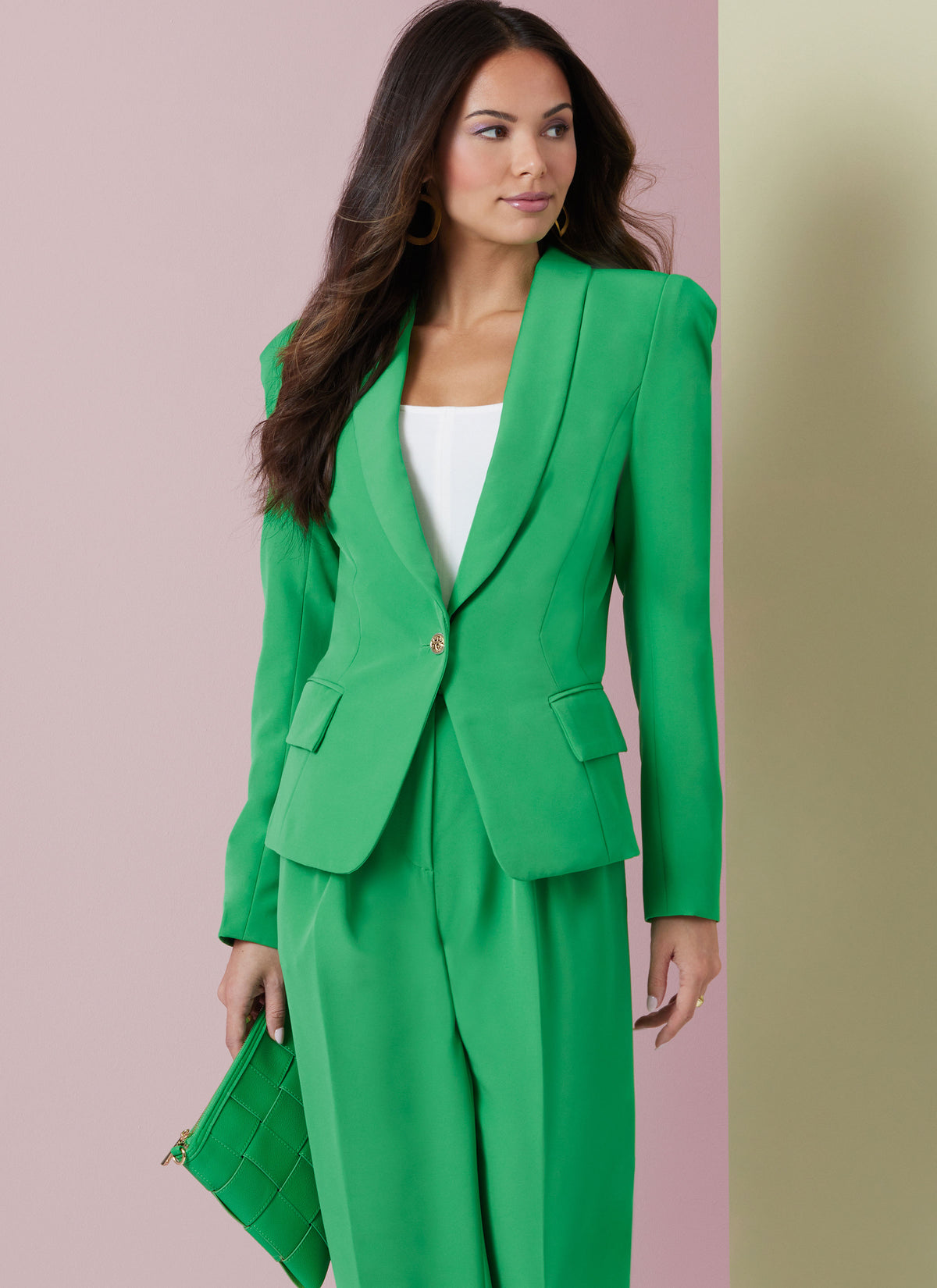 Vogue 2016 Misses' Jackets Sewing pattern — jaycotts.co.uk