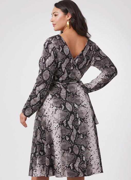 Vogue Sewing Pattern 2060 Wrap Dress by Diane Von Furstenberg from Jaycotts Sewing Supplies