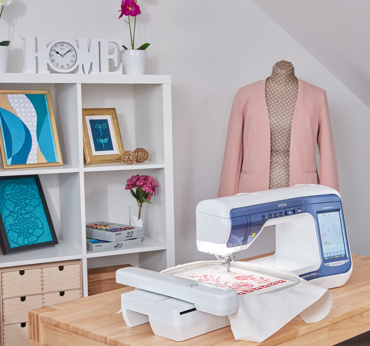 Brother Innov-is V5 LE with Free Design Software worth £1099 from Jaycotts Sewing Supplies