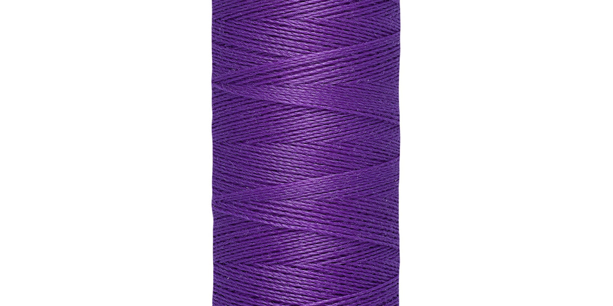 Gutermann Sew All Thread 250m: Color #945 Purple