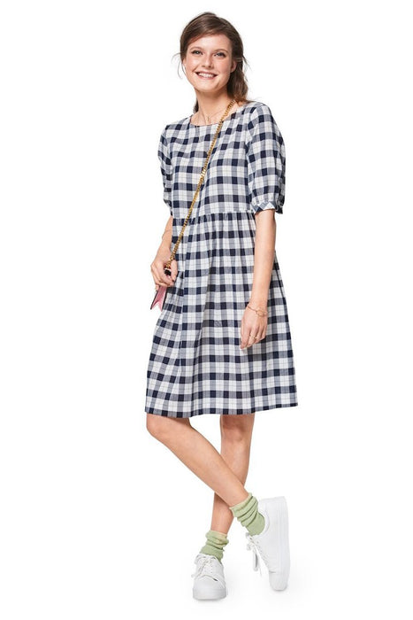 BD6401 Women's Swing Dress with Sleeve Variations from Jaycotts Sewing Supplies