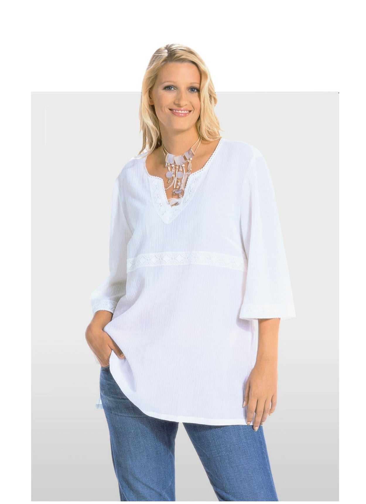Burda Sewing Pattern BD8100 Misses' Tunic | Very Easy from Jaycotts Sewing Supplies