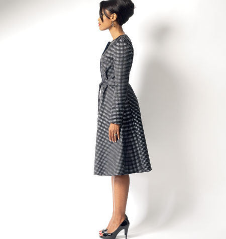 B5966 Women's Jacket, Coat & Belt | Easy from Jaycotts Sewing Supplies