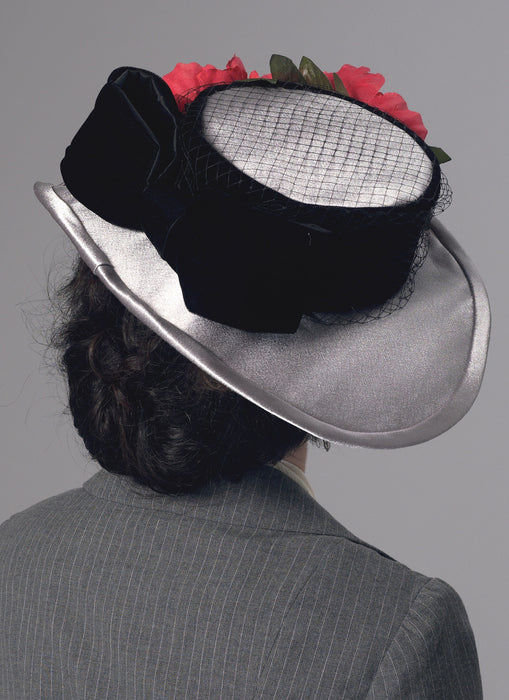 B6397 Misses' Hats in Four Styles from Jaycotts Sewing Supplies