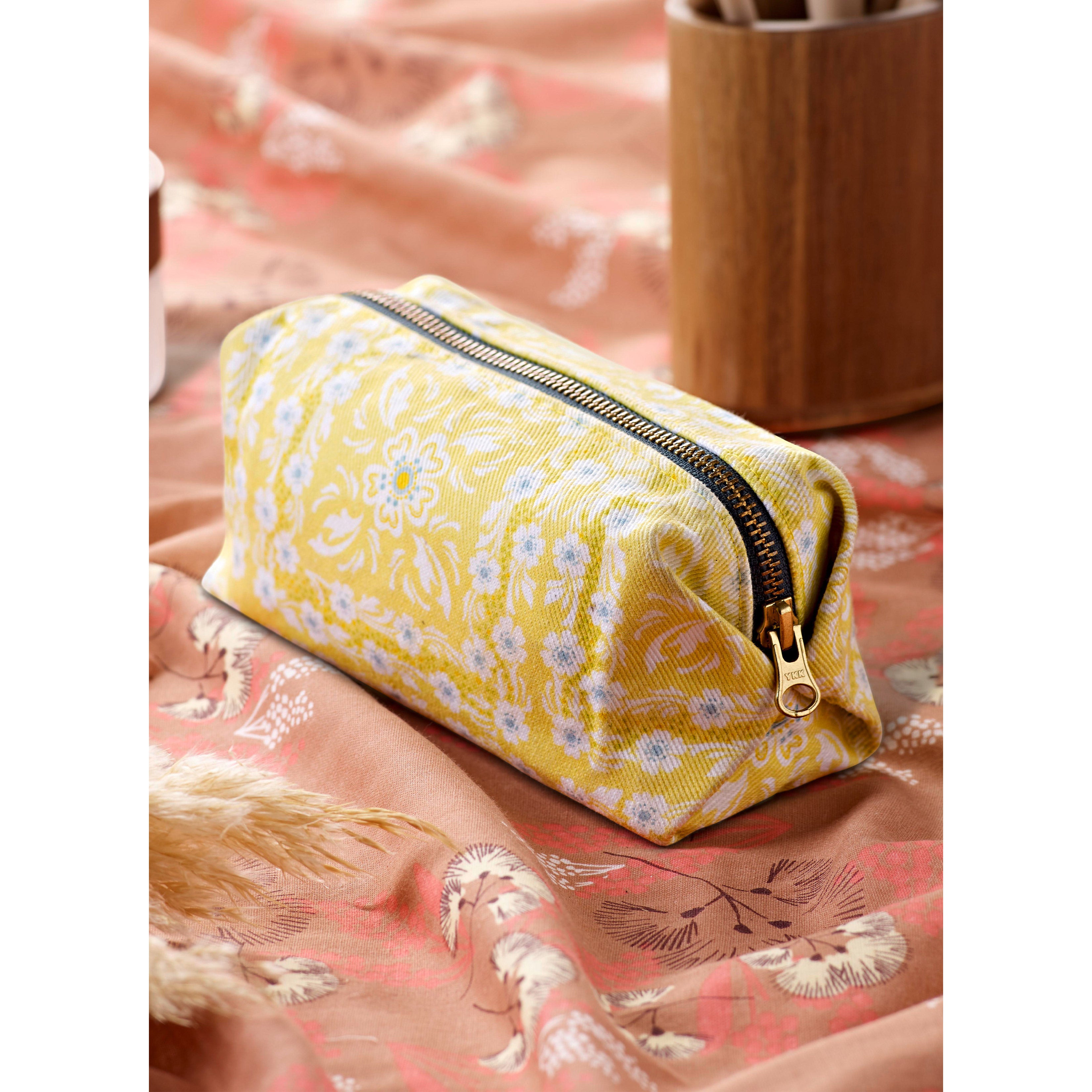 Burda Sewing Pattern 5993 Pencil Case, Pochette, Clutch from Jaycotts Sewing Supplies