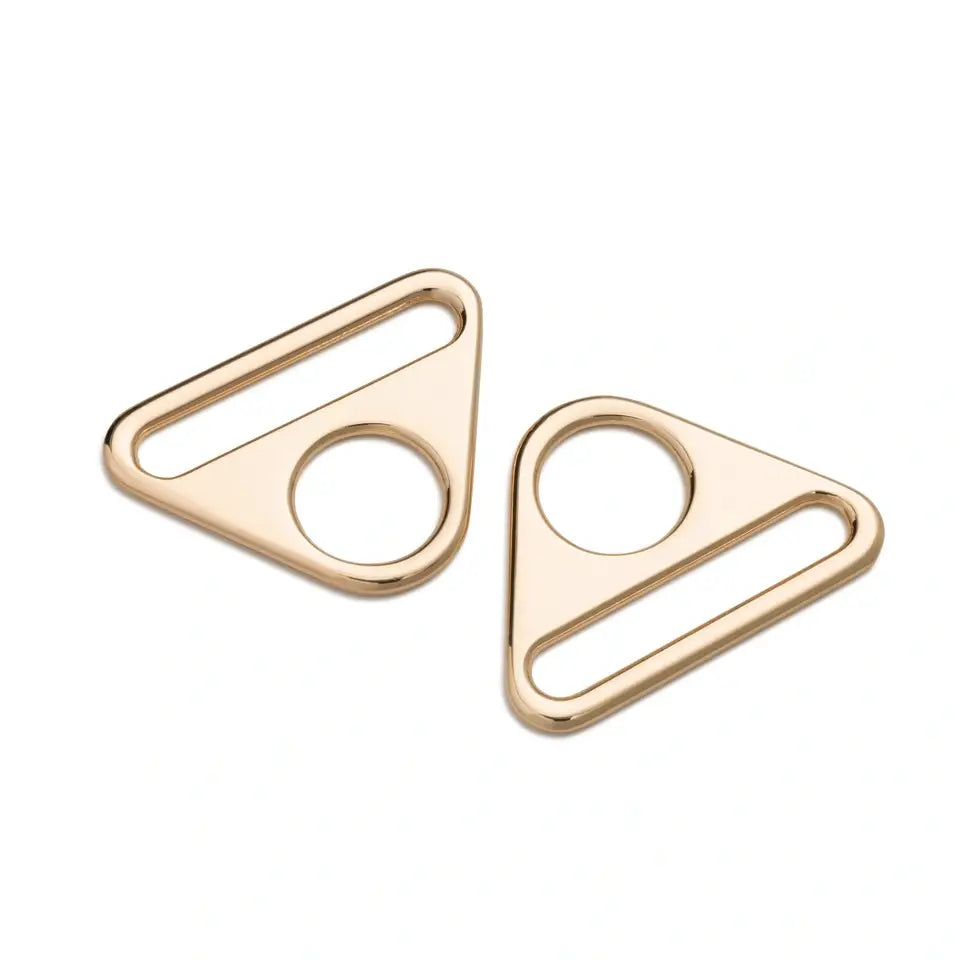 Prym New Gold Triangle Loops for bag straps — jaycotts.co.uk - Sewing ...