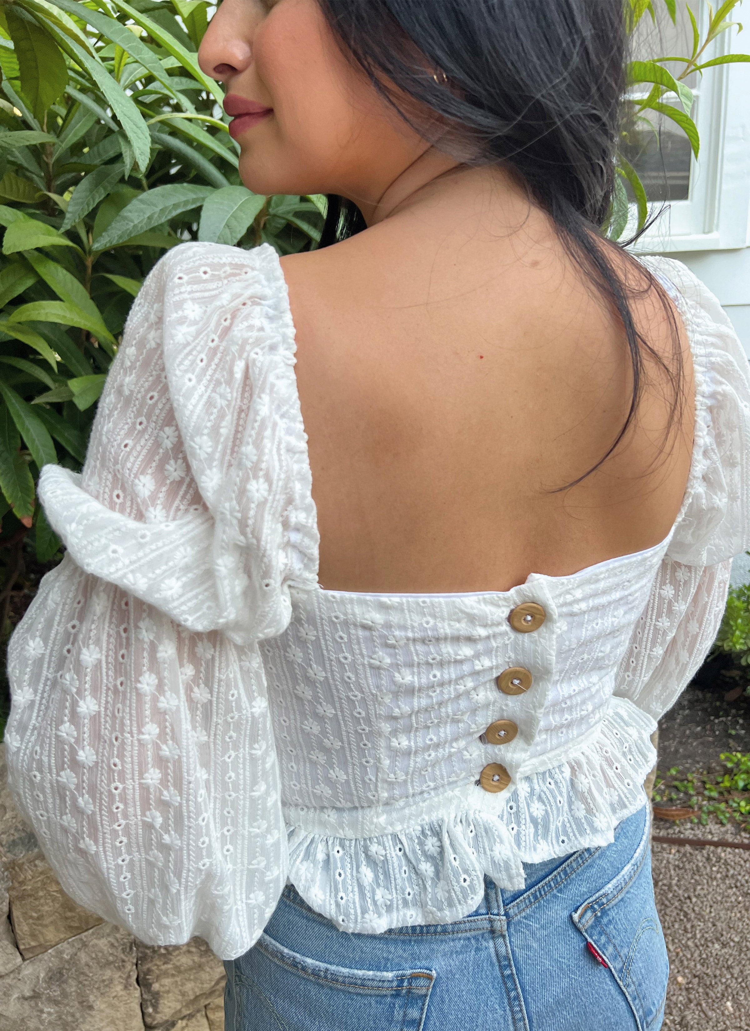 Know Me pattern 2019 Misses' Tops by Alissah Threads from Jaycotts Sewing Supplies