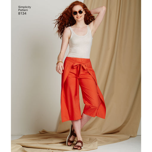 Simplicity Pattern 8134 Misses' Easy-to-Sew trousers —
