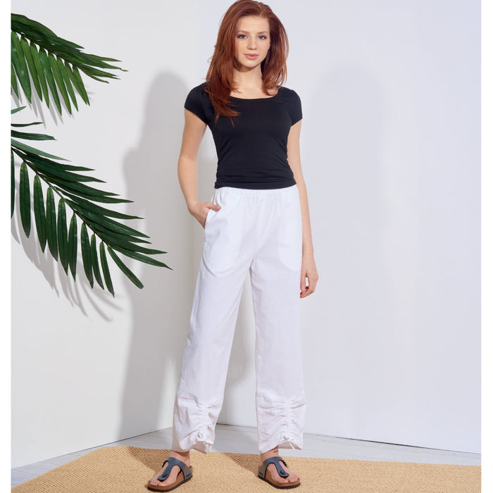 Simplicity Pattern 8922 Missesâ€™ pull-on pants from Jaycotts Sewing Supplies