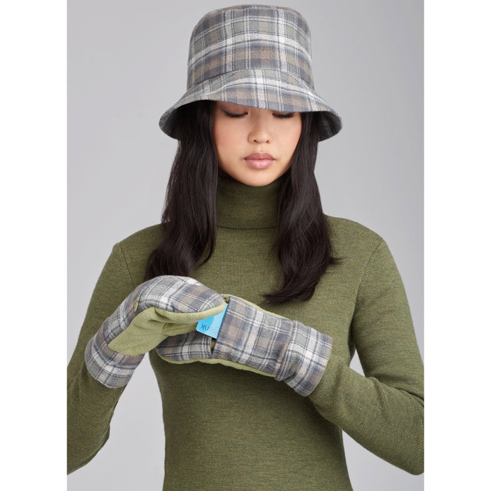 Simplicity pattern 9658 Misses' Hats, Headband, Mittens, Cowl and Infinity Scarf from Jaycotts Sewing Supplies