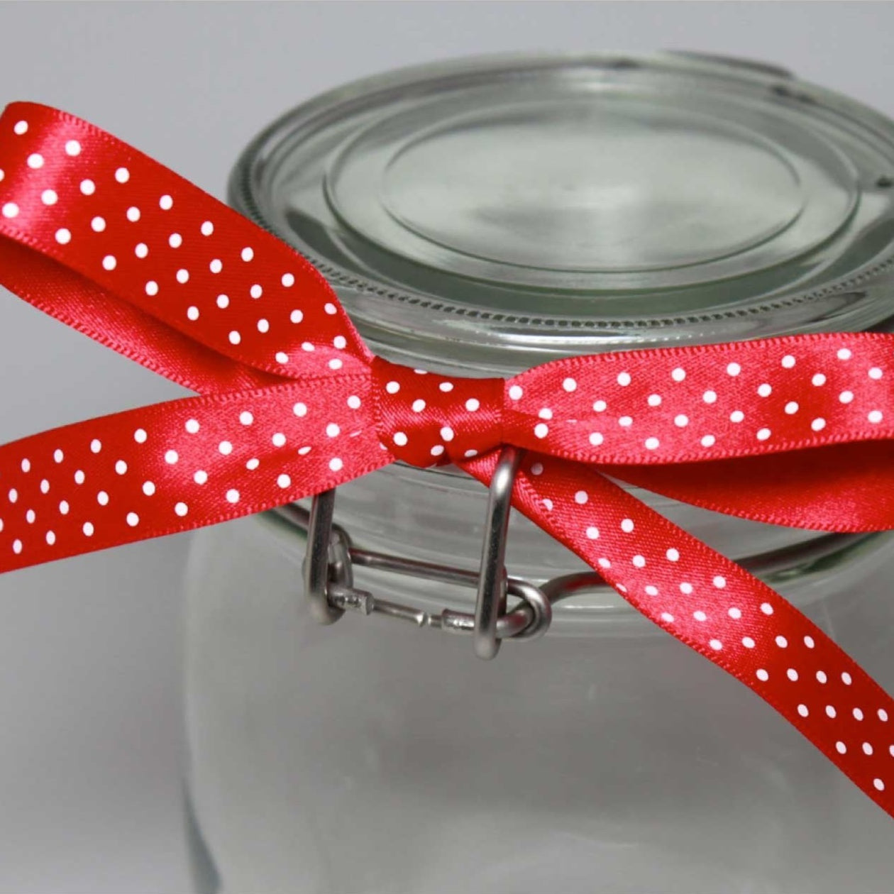 Berisfords Micro Dot Ribbon in Red | 25m rolls — jaycotts.co.uk ...