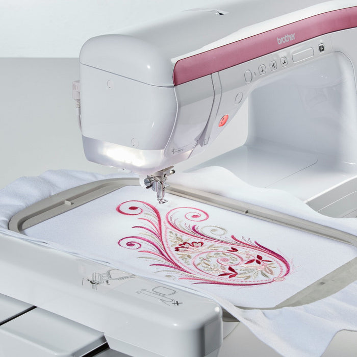 Brother Innov-is V3 LE - Free Software worth £399 from Jaycotts Sewing Supplies